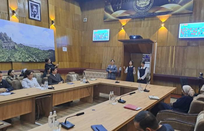 КОНФЕРЕНСИЯИ ИЛМИЮ АМАЛИИ ҶУМҲУРИЯВӢ БАХШИДА БА РӮЗИ ПРЕЗИДЕНТ ВА СОЛГАРДИ ИҶЛОСИЯИ XVI ШУРОИ ОЛИИ ҶУМҲУРИИ ТОҶИКИСТОН ТАҲТИ УНВОНИ «ПРЕЗИДЕНТ, ИҶЛОСИЯИ 16-И ШУРОИ ОЛӢ ВА ТАҲКИМИ ПОЯҲОИ ИСТИҚЛОЛИ ДАВЛАТӢ» image 16